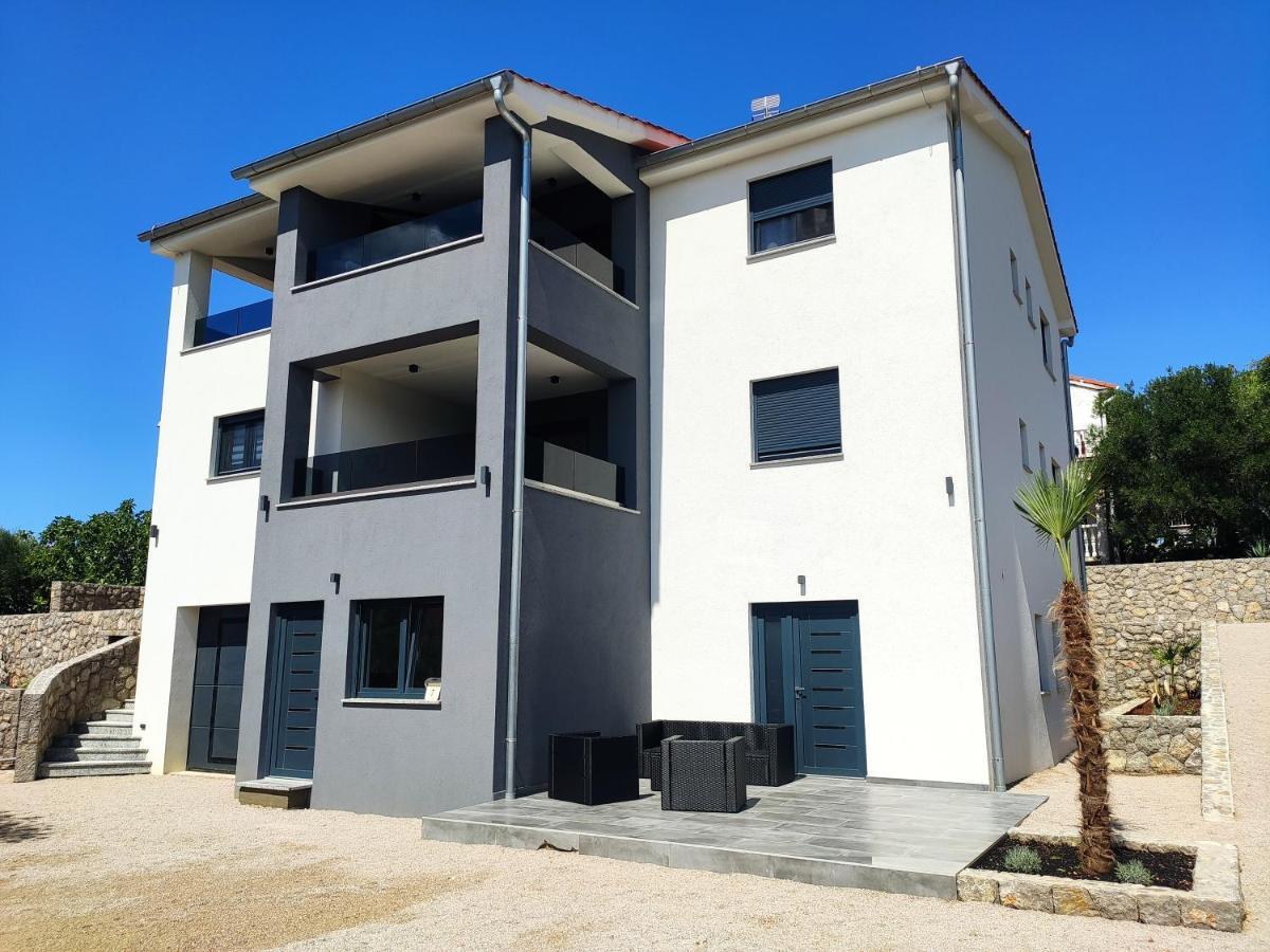 Apartments Pina Kornić 外观 照片